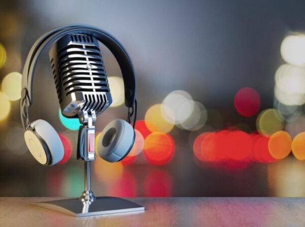Καλή εβδομάδα! 😃🌞💯 📻 Sin-τονίσου! www.sinwebradio.com 15:00 📌 "Guido's Lounge Cafe" με τον Guido van…